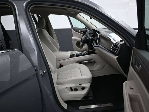New 2026 Volkswagen Atlas SEL Premium R-Line AWD/4WD image 14