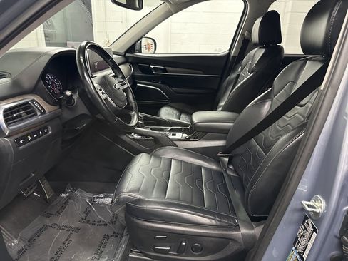 Used 2022 Kia Telluride SX w/ SX Prestige Package image 20