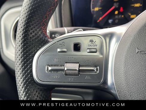 Used 2021 Mercedes-Benz G 550 image 32