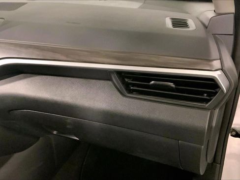 Used 2025 Nissan Altima 2.5 SV image 16