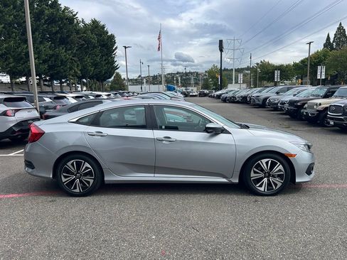Used 2016 Honda Civic EX-L image 6