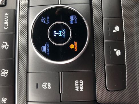 Certified 2023 Hyundai Santa Fe SEL AWD/4WD image 19
