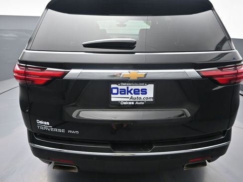 Used 2023 Chevrolet Traverse High Country AWD/4WD image 36