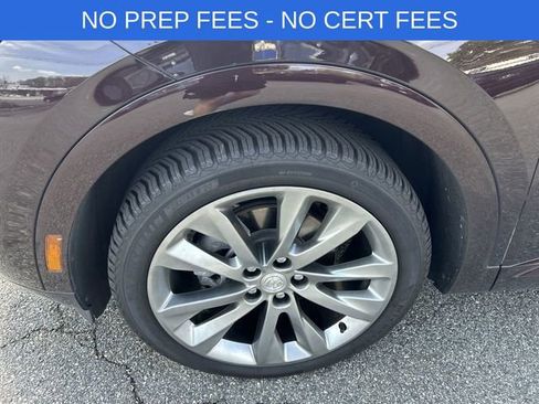 Used 2021 Buick Envision Avenir image 10