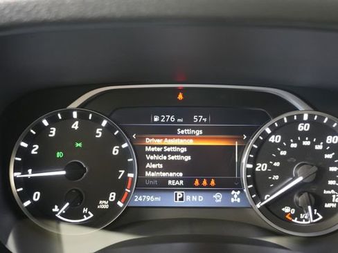 Used 2024 Nissan Frontier SL AWD/4WD image 14