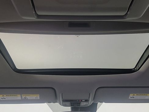 Certified 2019 Honda Pilot Touring image 24