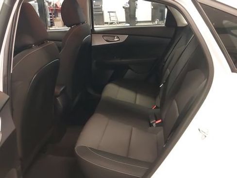 Used 2024 Kia Forte LXS FWD image 35