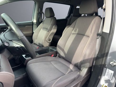 Used 2019 Honda Odyssey LX image 14