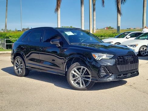 Certified 2024 Audi Q3 2.0T Premium w/ Convenience Package AWD/4WD image 32