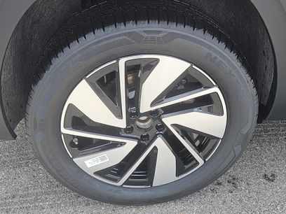 New 2026 Volkswagen Atlas SE