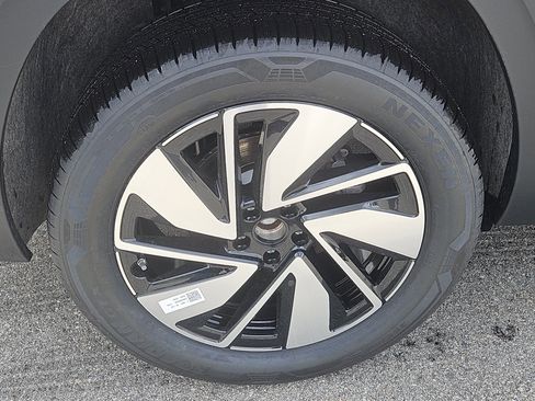 New 2026 Volkswagen Atlas SE AWD/4WD image 4