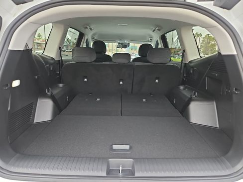 New 2026 Hyundai Ioniq 9 SE AWD/4WD image 23