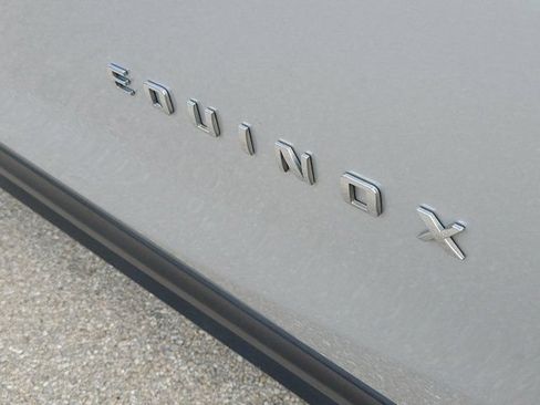 Used 2022 Chevrolet Equinox LT FWD image 12