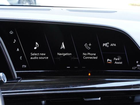 Used 2021 Cadillac Escalade Premium Luxury w/ LPO, Radiant Package image 24