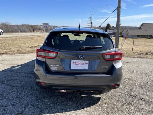 Used 2021 Subaru Impreza 2.0i image 4