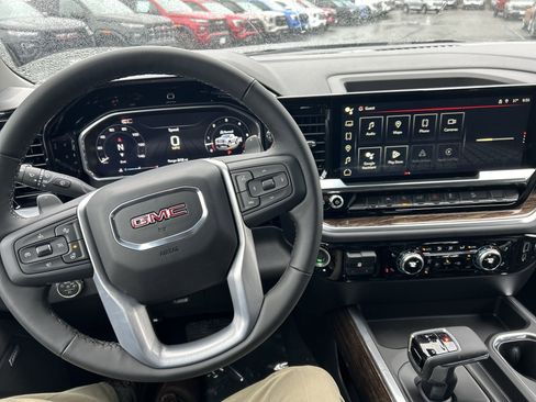 New 2026 GMC Sierra 1500 Elevation image 21