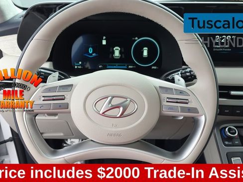 Used 2025 Hyundai Palisade Calligraphy image 17