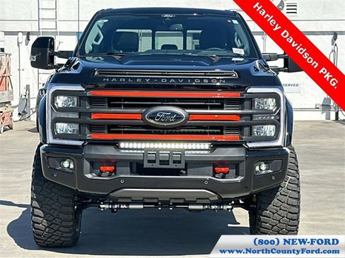 New 2026 Ford F250 Lariat w/ Black Appearance Package image 2