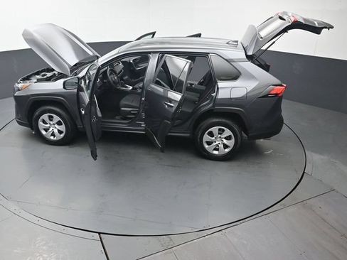 Certified 2025 Toyota RAV4 LE AWD/4WD image 46
