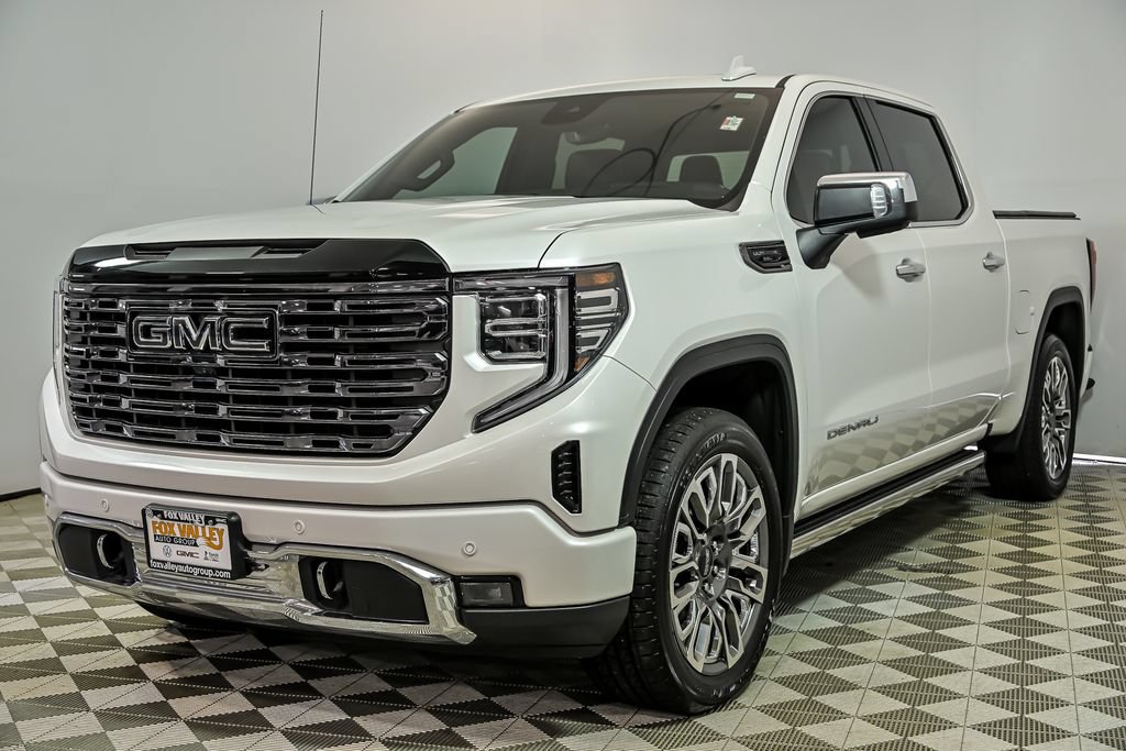 Certified 2025 GMC Sierra 1500 Denali Ultimate AWD/4WD image 5