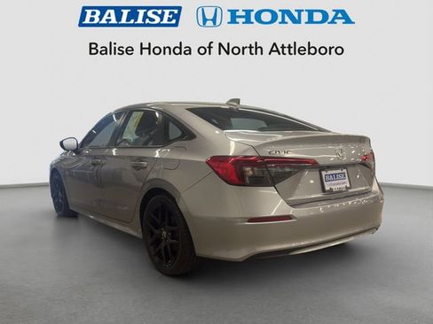 Used 2022 Honda Civic Sport image 10