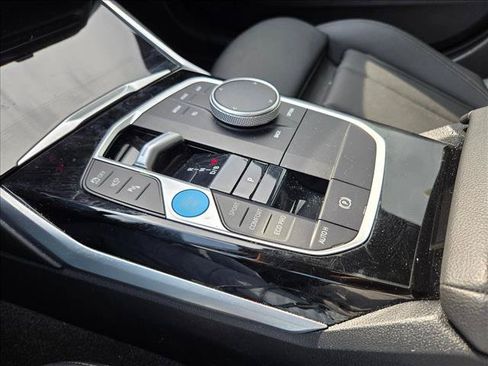 Used 2024 BMW i4 xDrive40i AWD/4WD image 15