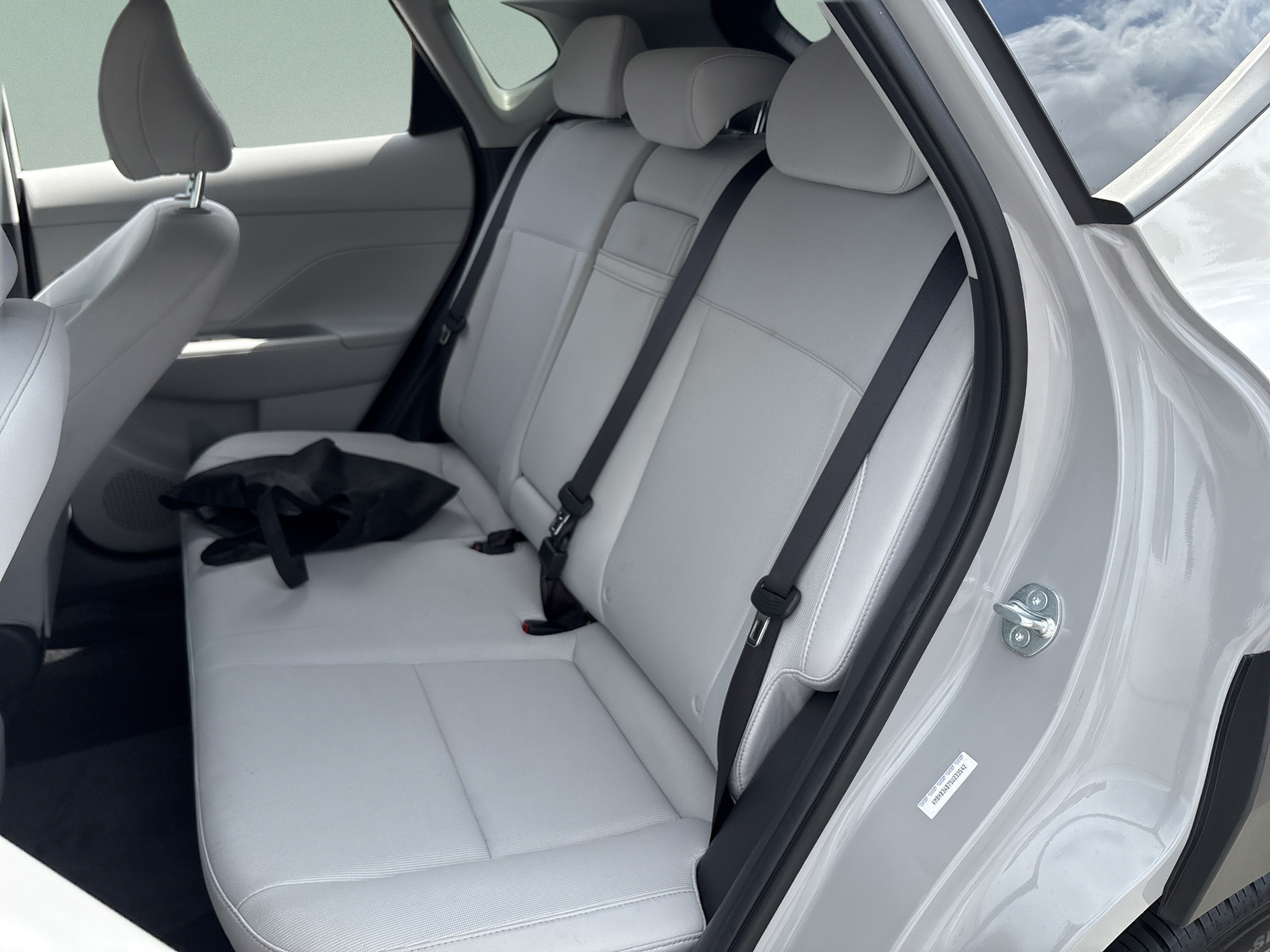 Used 2025 Hyundai Kona SEL FWD image 24
