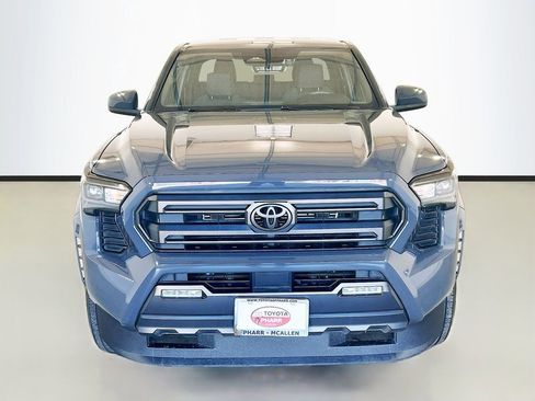 Used 2025 Toyota Tacoma SR5 RWD image 2