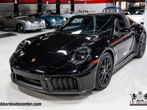 Used 2026 Porsche 911 Targa 4 GTS AWD/4WD image 11