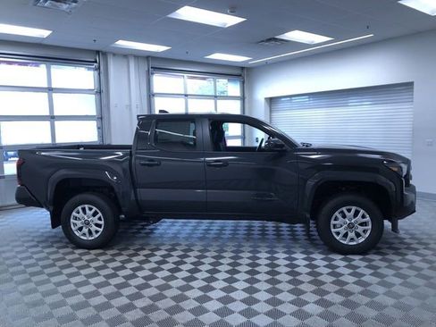 New 2026 Toyota Tacoma SR5 AWD/4WD image 6
