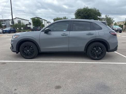 Used 2026 Honda HR-V Sport image 2