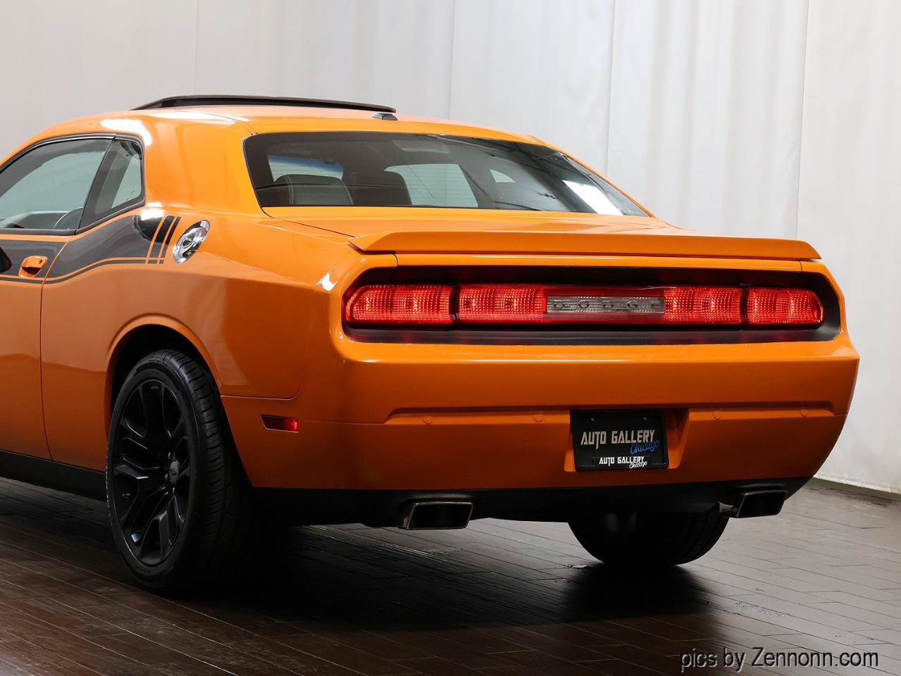 Used 2014 Dodge Challenger R/T Plus RWD image 16