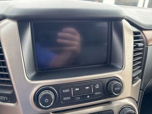 Used 2020 GMC Yukon XL Denali image 20