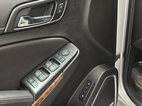 Used 2018 Chevrolet Tahoe Premier w/ RST 6.2L Performance Edition image 22