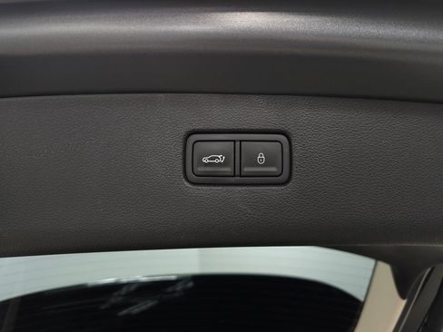 Used 2024 Genesis GV80 2.5T AWD/4WD image 10