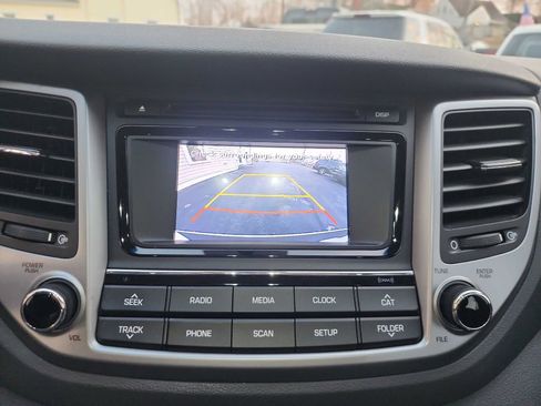 Used 2017 Hyundai Tucson Night image 10