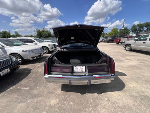 Used 1996 Cadillac Fleetwood Brougham image 39