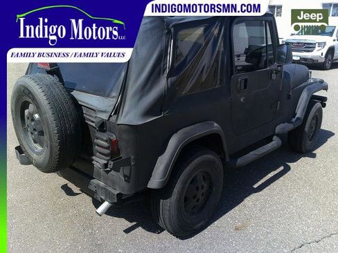 Used 1995 Jeep Wrangler S image 6