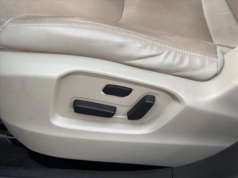 Used 2019 MAZDA CX-9 Touring w/ Touring Premium Package image 19