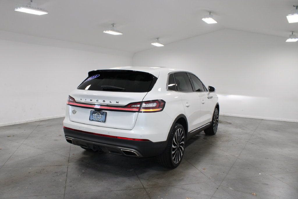 Used 2023 Lincoln Nautilus Black Label w/ Class II Trailer Tow Package AWD/4WD image 9