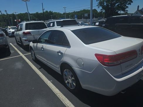 Used 2011 Lincoln MKZ FWD image 14