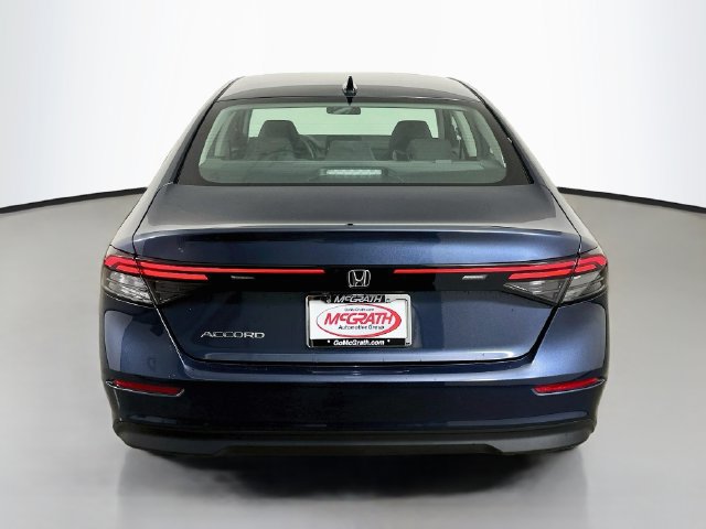 Certified 2025 Honda Accord SE image 18