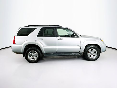 Used 2008 Toyota 4Runner SR5 image 10