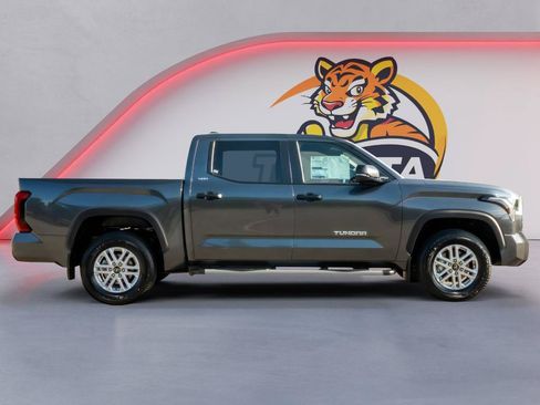 Used 2026 Toyota Tundra SR5 w/ SR5 Convenience Package RWD image 4
