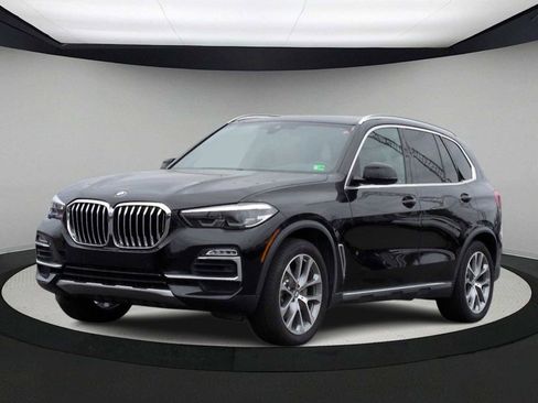 Used 2019 BMW X5 xDrive40i w/ Premium Package 2 image 4