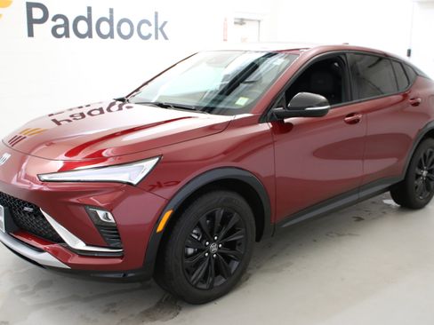 Used 2024 Buick Envista Sport Touring w/ Convenience I Package image 3