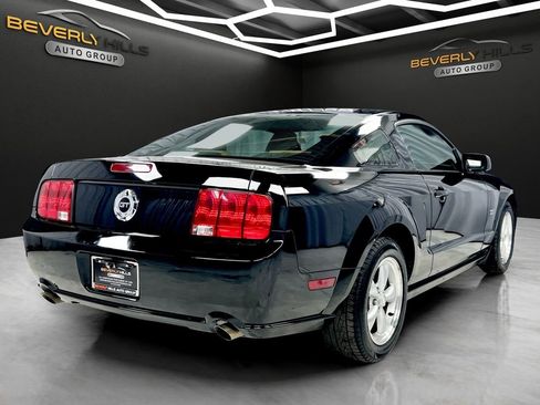 Used 2007 Ford Mustang GT Premium image 8
