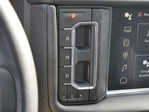 Used 2024 GMC Yukon Denali w/ Denali Reserve Package AWD/4WD image 44