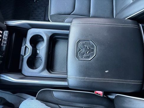 Used 2021 RAM 1500 Laramie w/ Sport Appearance Package image 32