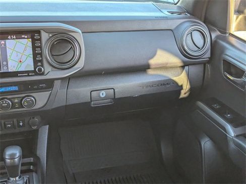 Used 2023 Toyota Tacoma TRD Sport image 17